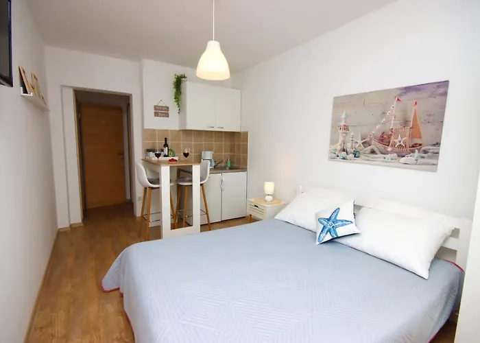 Apartments Nina